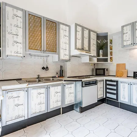 Apartmán Baroque Grand Xxl - Center - 160 M2